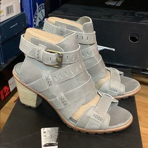 New without box Sorel Nadia Buckle 8.5 msrp $119